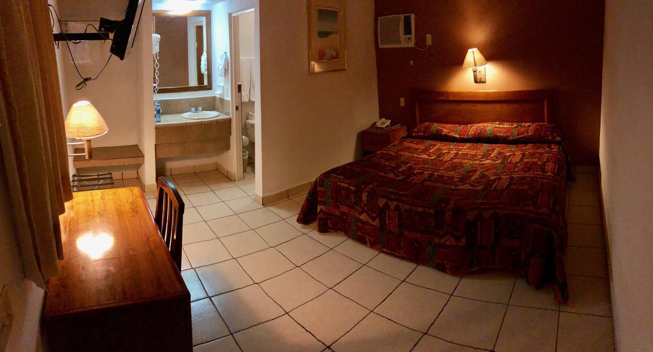 Hotel Posadas Del Ryal Ciudad Constitución Extérieur photo