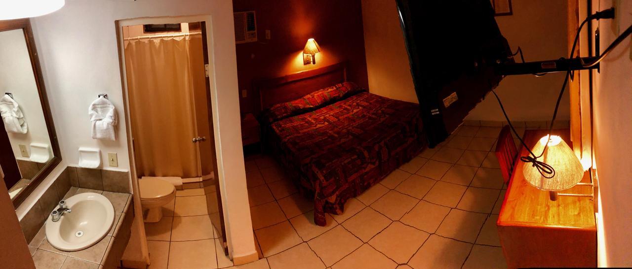 Hotel Posadas Del Ryal Ciudad Constitución Extérieur photo