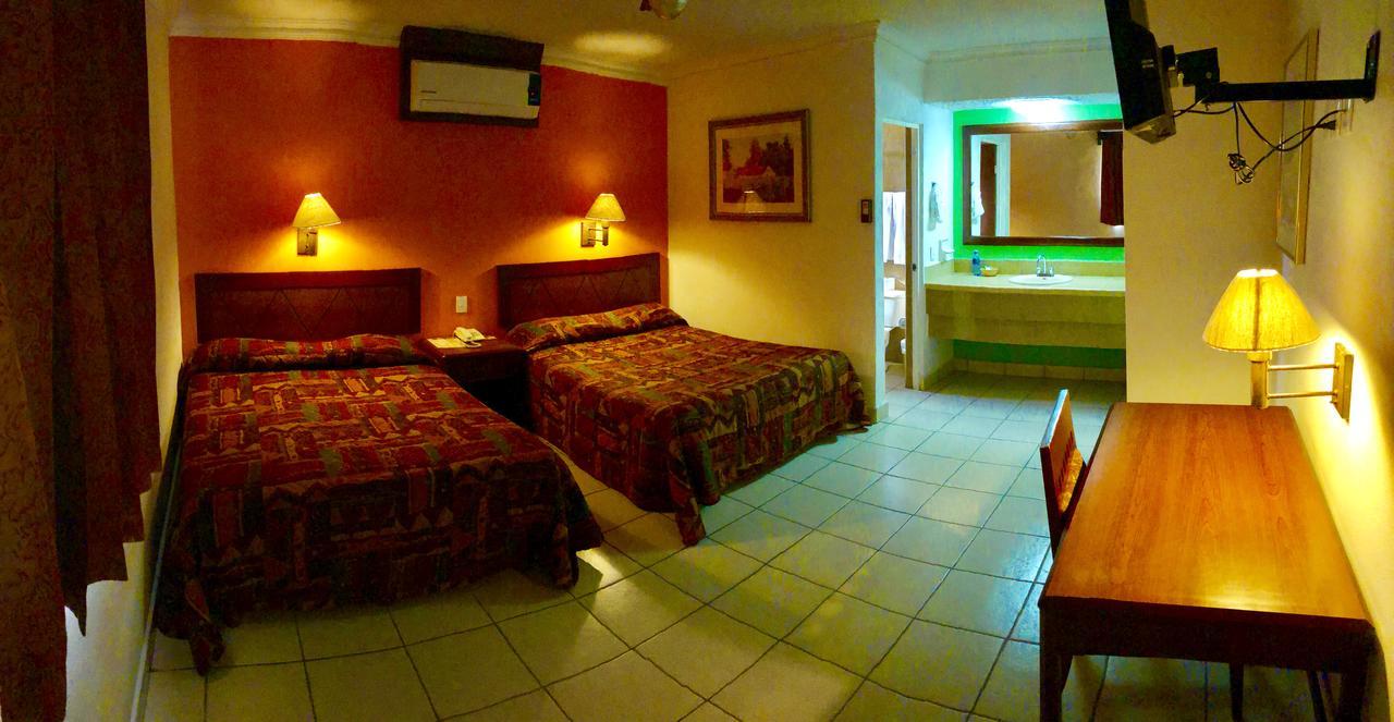 Hotel Posadas Del Ryal Ciudad Constitución Extérieur photo